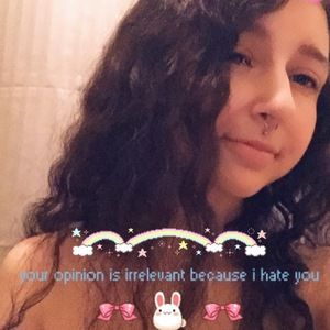 Meet your Posher, Elicia